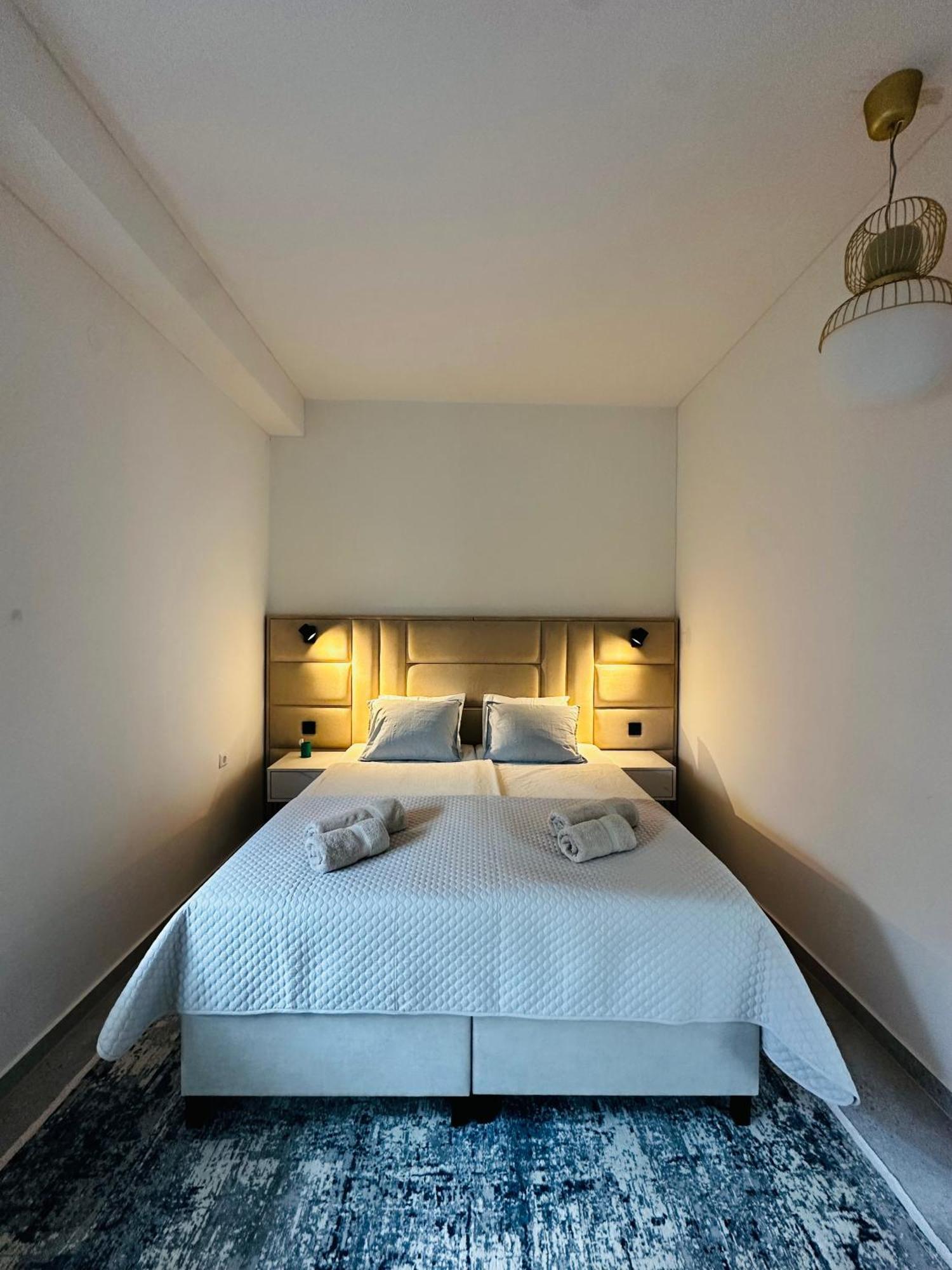 Apartments Zora Trogir Eksteriør bilde
